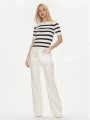 guess-sweter-grace-w4rr38-z2nq2-czarny-regular-fit-0000303400279.webp